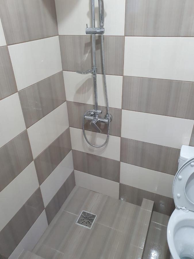Отель Zapp House Костинешти Экстерьер фото